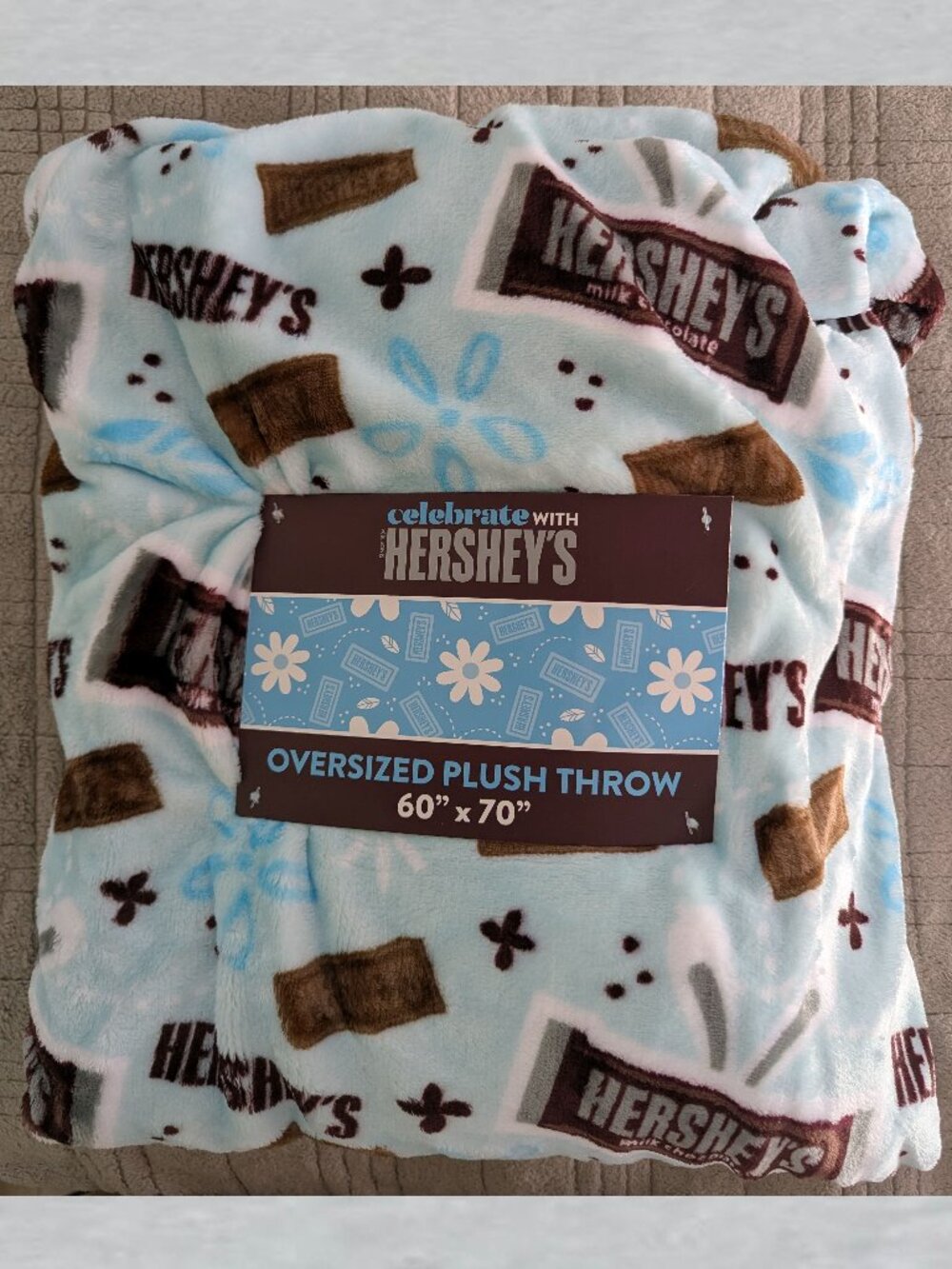 Hershey's Bunny Oversized Plush Throw Blanket Measures 50 x 70 in